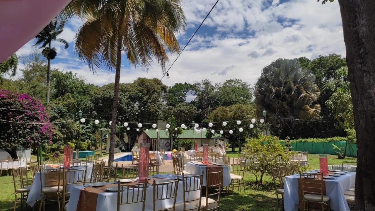 Hotel Playa By Marbar Hoteles Villeta Exterior foto