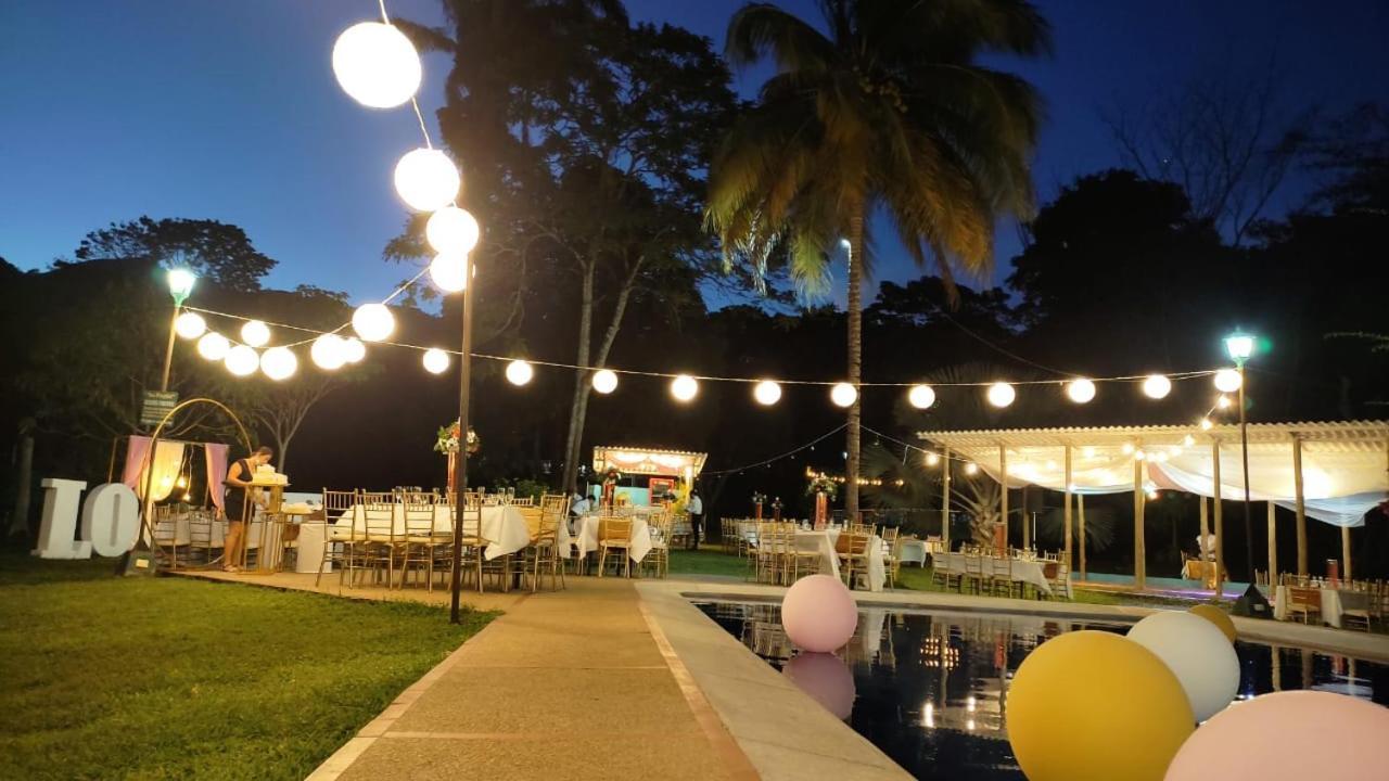 Hotel Playa By Marbar Hoteles Villeta Exterior foto