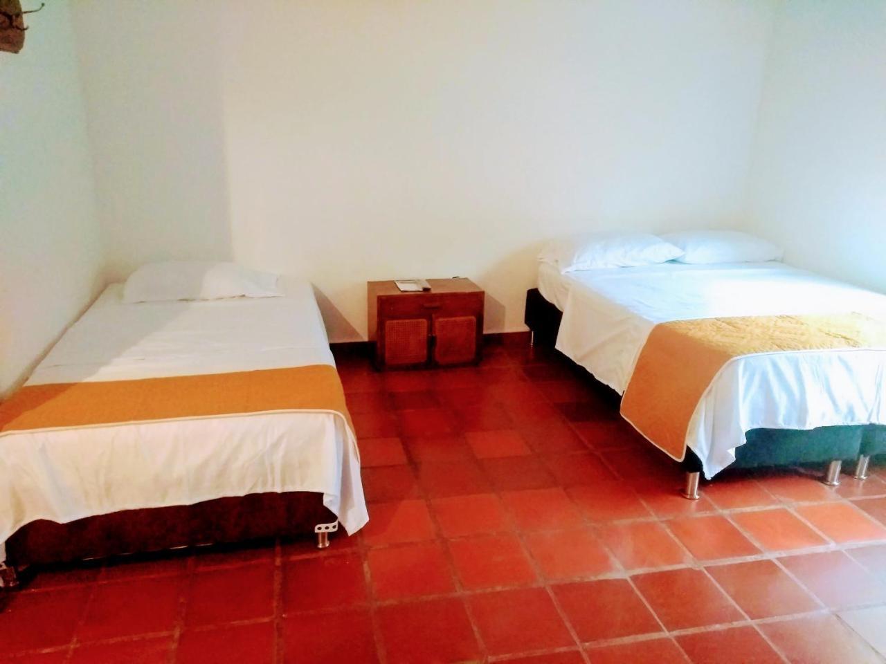 Hotel Playa By Marbar Hoteles Villeta Exterior foto
